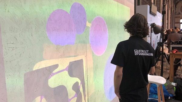 Animation graffiti - Animation graffiti digitale team building premium entreprise pour Yves Saint Laurent